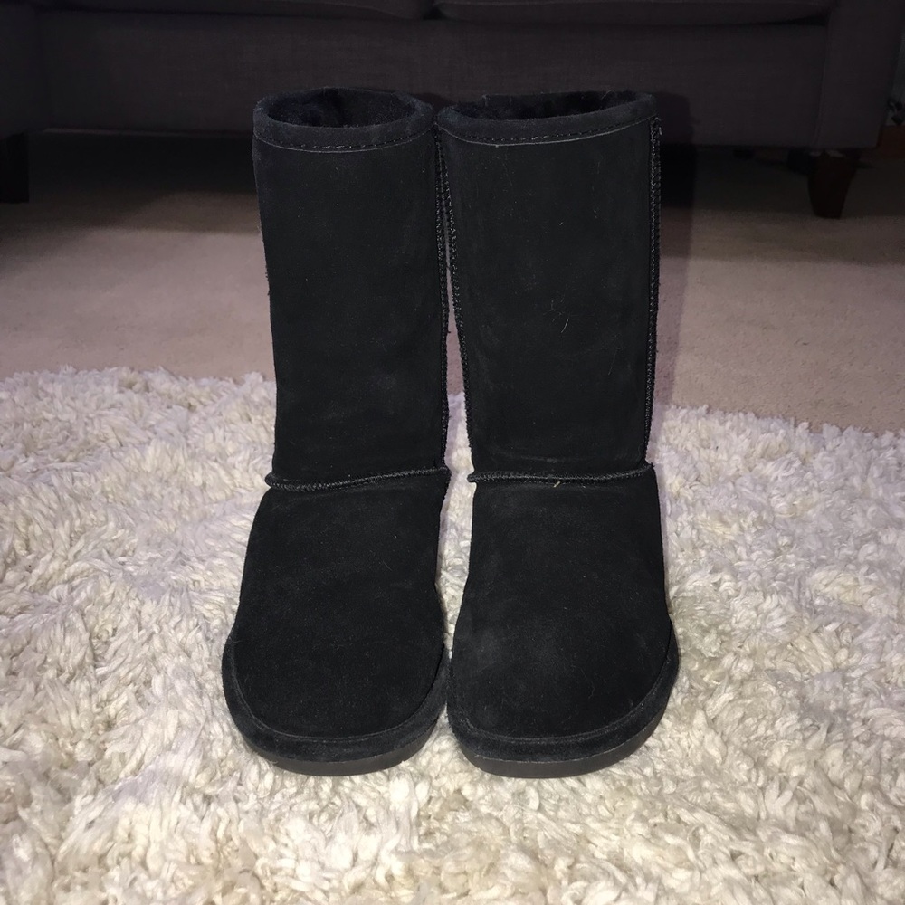 Black Bearpaw Boots